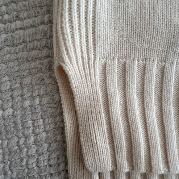 UNIQLO Wool Sweater - Comptoir des Cotonniers NWT - Picture 3 of 5